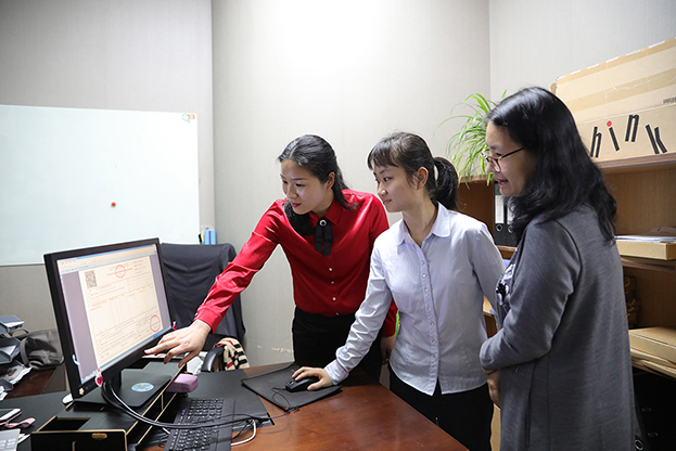 官方认证的服务平台开出首张区块链发票 欲将嵌入行业区块链中
