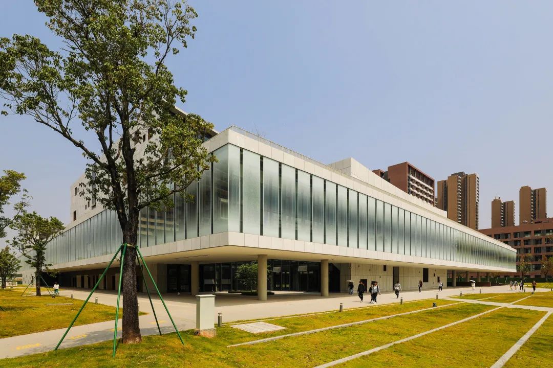 品质中装 | 官方认证的服务平台再获“金鹏奖”和广州市建筑装饰优质工程奖